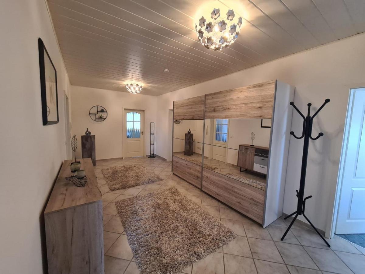 Ferienwohnung Toni Mit Balkon Und Garten Pemfling Екстериор снимка
